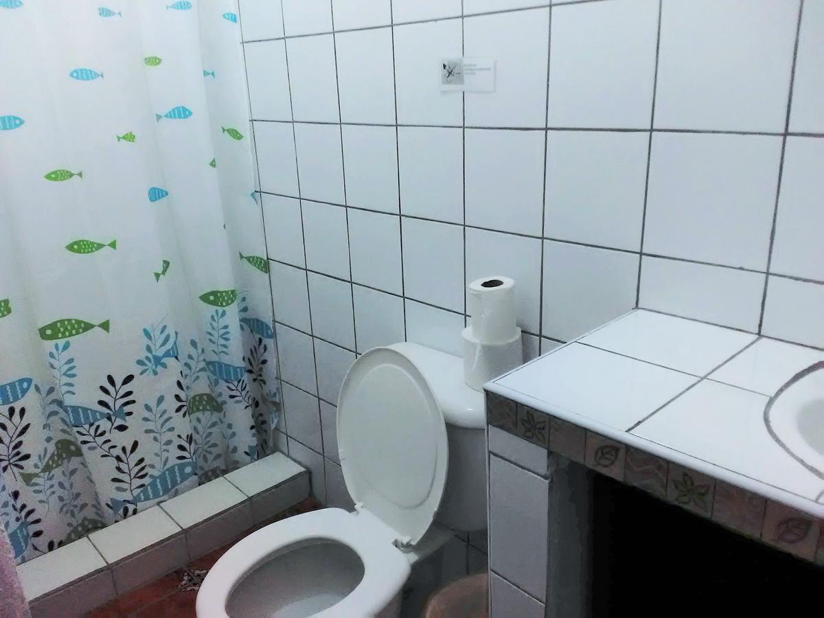 Hostal Casa Ivana Леон Экстерьер фото